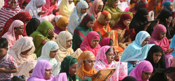 Musulmanes indiennes à Ahmedabad pour le festival Eid al-Adha - novembre 2011 ©REUTERS