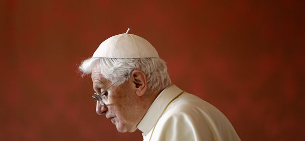 La Repubblica, ce jeudi 21 février 2013, avance la thèse d'un lobby homosexuel qui aurait poussé le pape Benoit XVI à la démission. © REUTERS