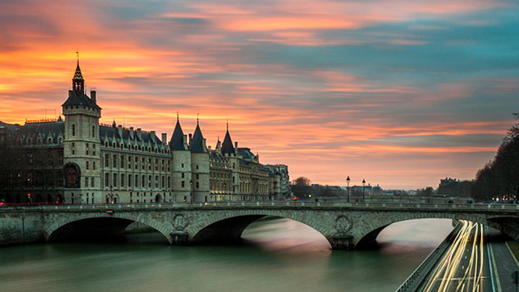 Combien Il Y A T Il De Ponts A Paris Ca M Interesse La Curiosite En Continu