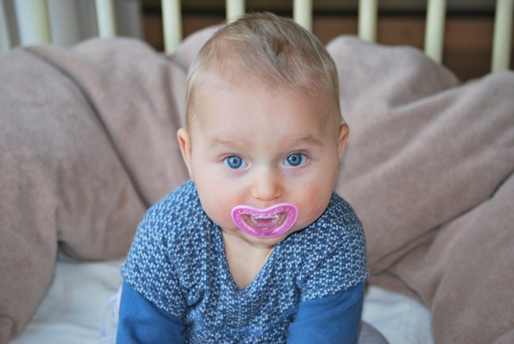 Pourquoi Beaucoup De Bebes Naissent Ils Avec Les Yeux Bleus Ca M Interesse